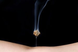 Moxibustion mit Moxawolle, Akupunktur & TCM im Allgäu